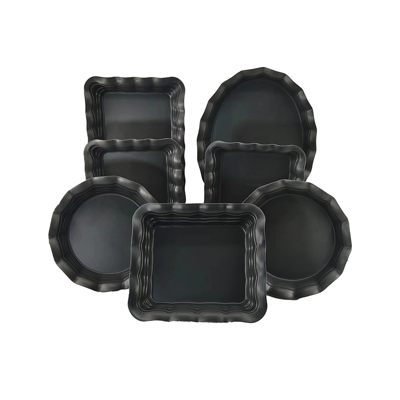 7 Piece Scalloped Edge Baking Pans Set