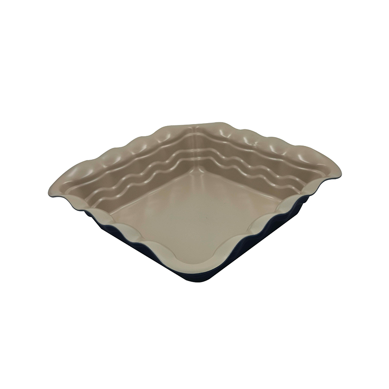 7 Piece Scalloped Edge Baking Pans Set
